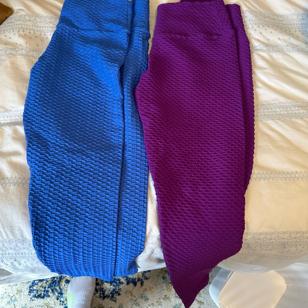 Booty by Brabants Plus Size Purple and Blue Textured Leggings